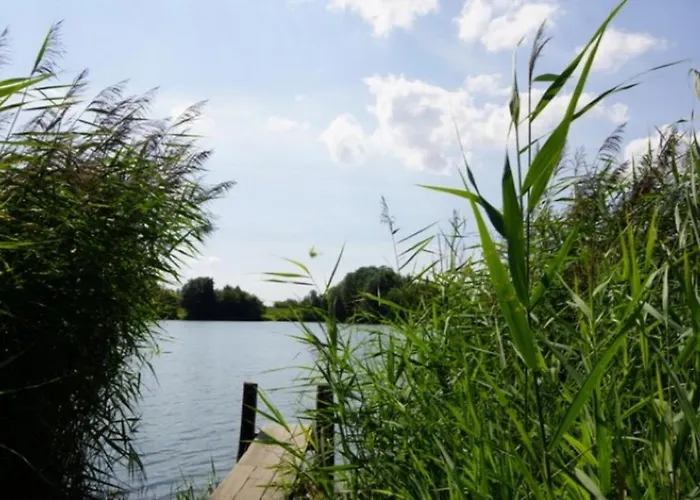 4 Personen Mit Sauna Und Herrlichem Blick Auf Den In 奥滕多夫